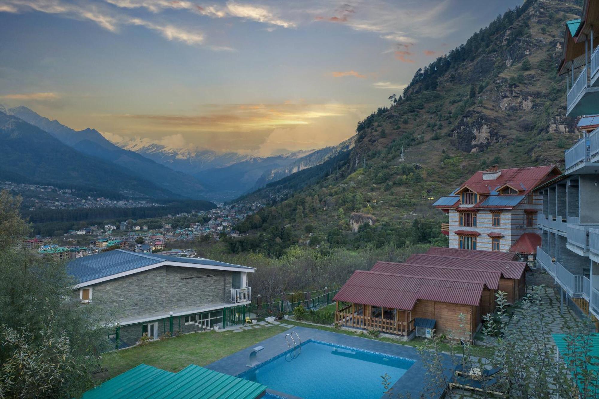 Echor Himalayan Heights Manali Hotel Eksteriør billede