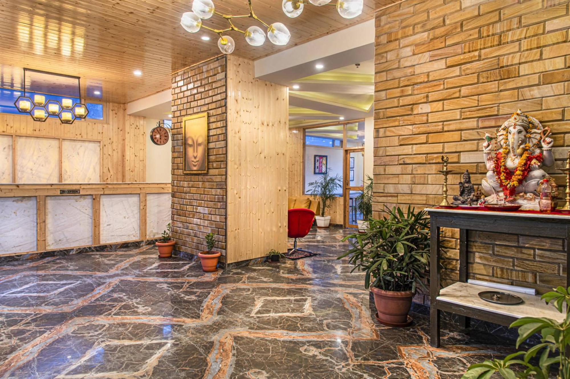 Echor Himalayan Heights Manali Hotel Eksteriør billede