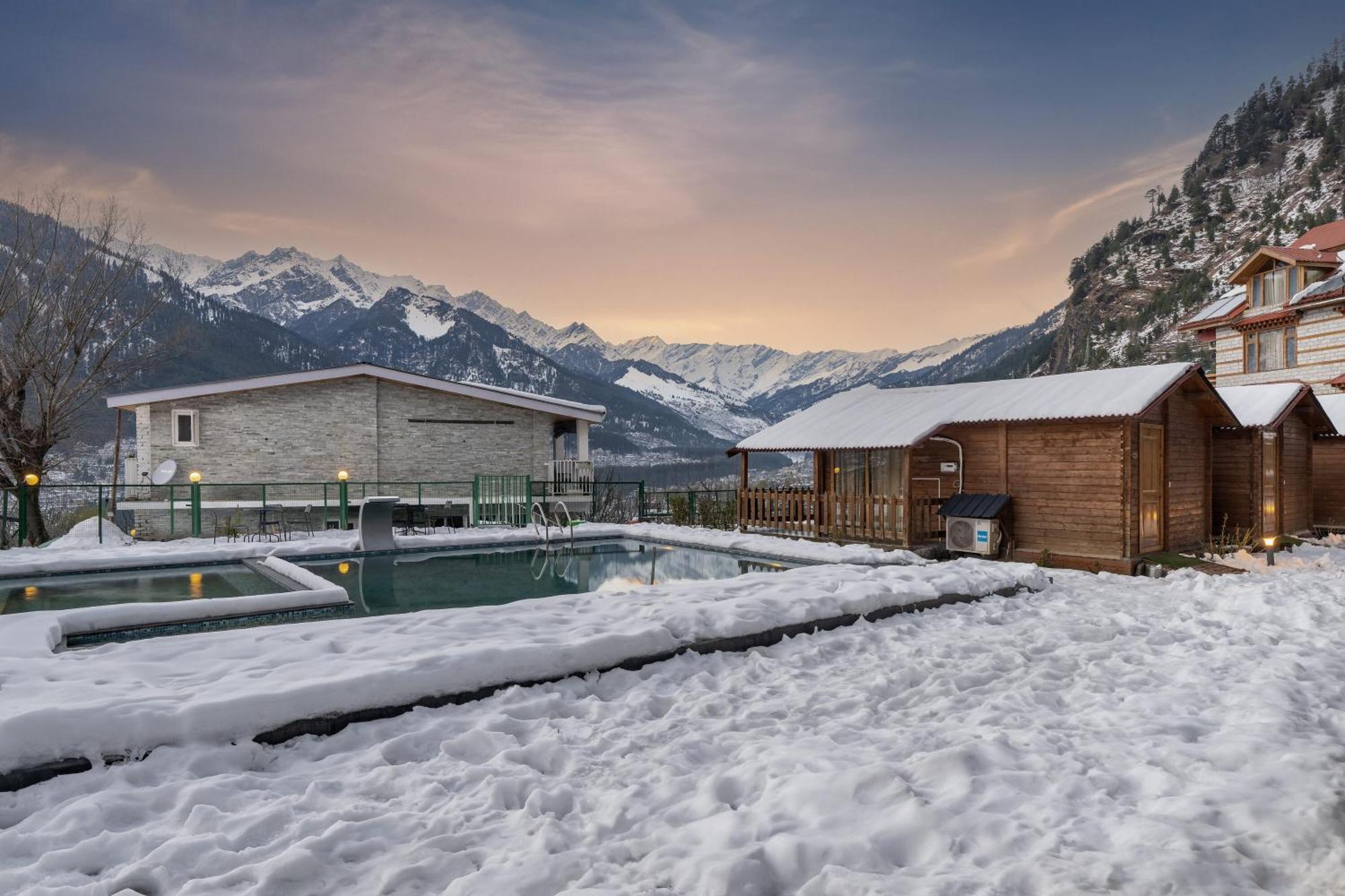 Echor Himalayan Heights Manali Hotel Eksteriør billede